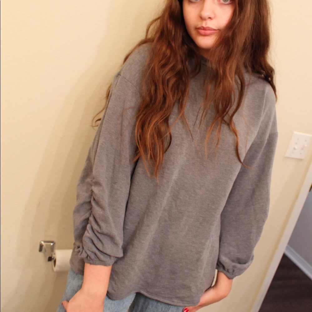 Sweater - Picture 4 of 4